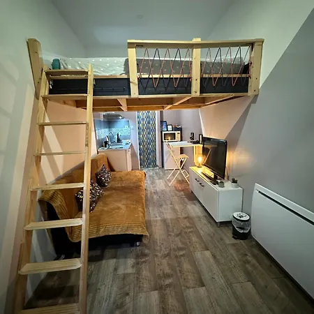 Holiday home La Tiny : Adorable Petit /parking Gratuit. Angouleme
