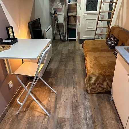 度假居 La Tiny : Adorable Petit /parking Gratuit. 昂古莱姆