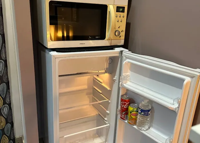 La Tiny : Adorable Petit /parking Gratuit. *